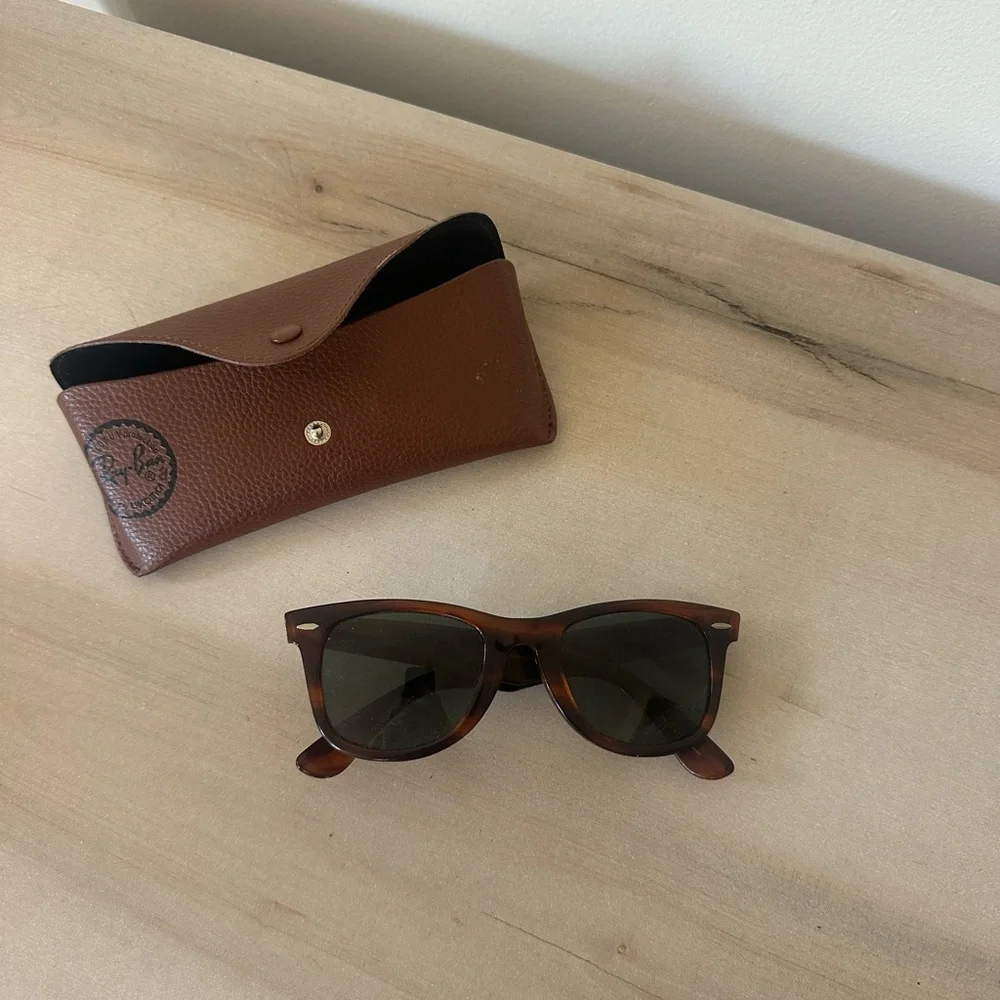 Ray-Ban classic ray